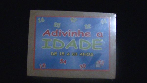 ADIVINHAR  A  IDADE