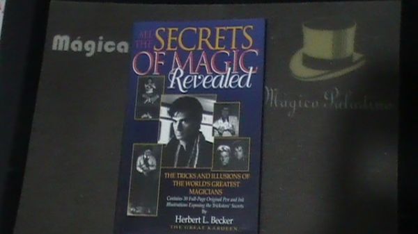 SECRETS OF MAGIC REVEALED  -  DAVID COPPERFIELD